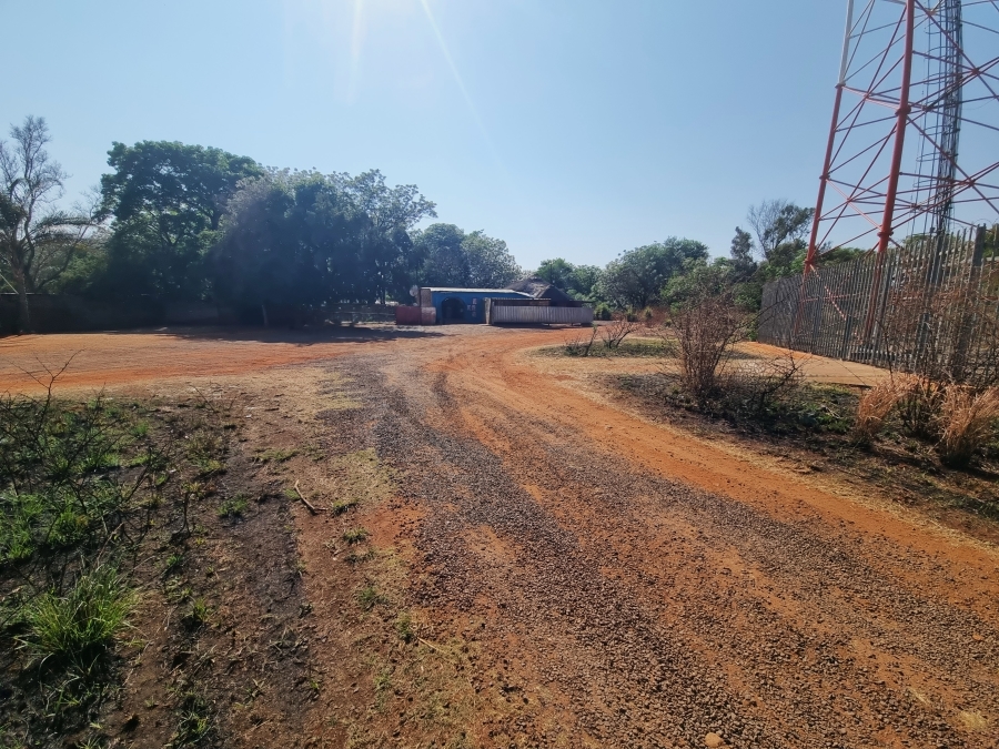 Commercial Property for Sale in Renosterfontein A H North West